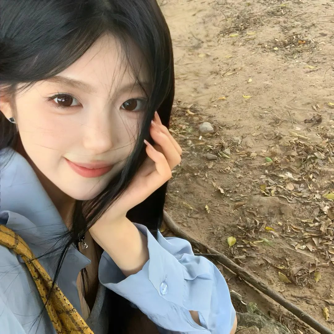 滑板女孩